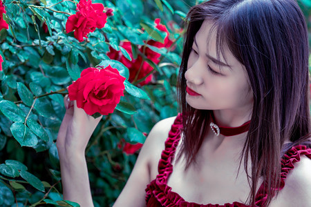 各地妙招频出激发消费潜力 特色“清凉游”带活“避暑经济”